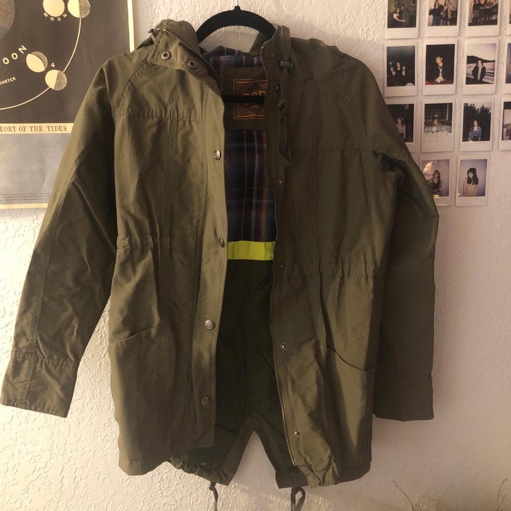 Rain coat
